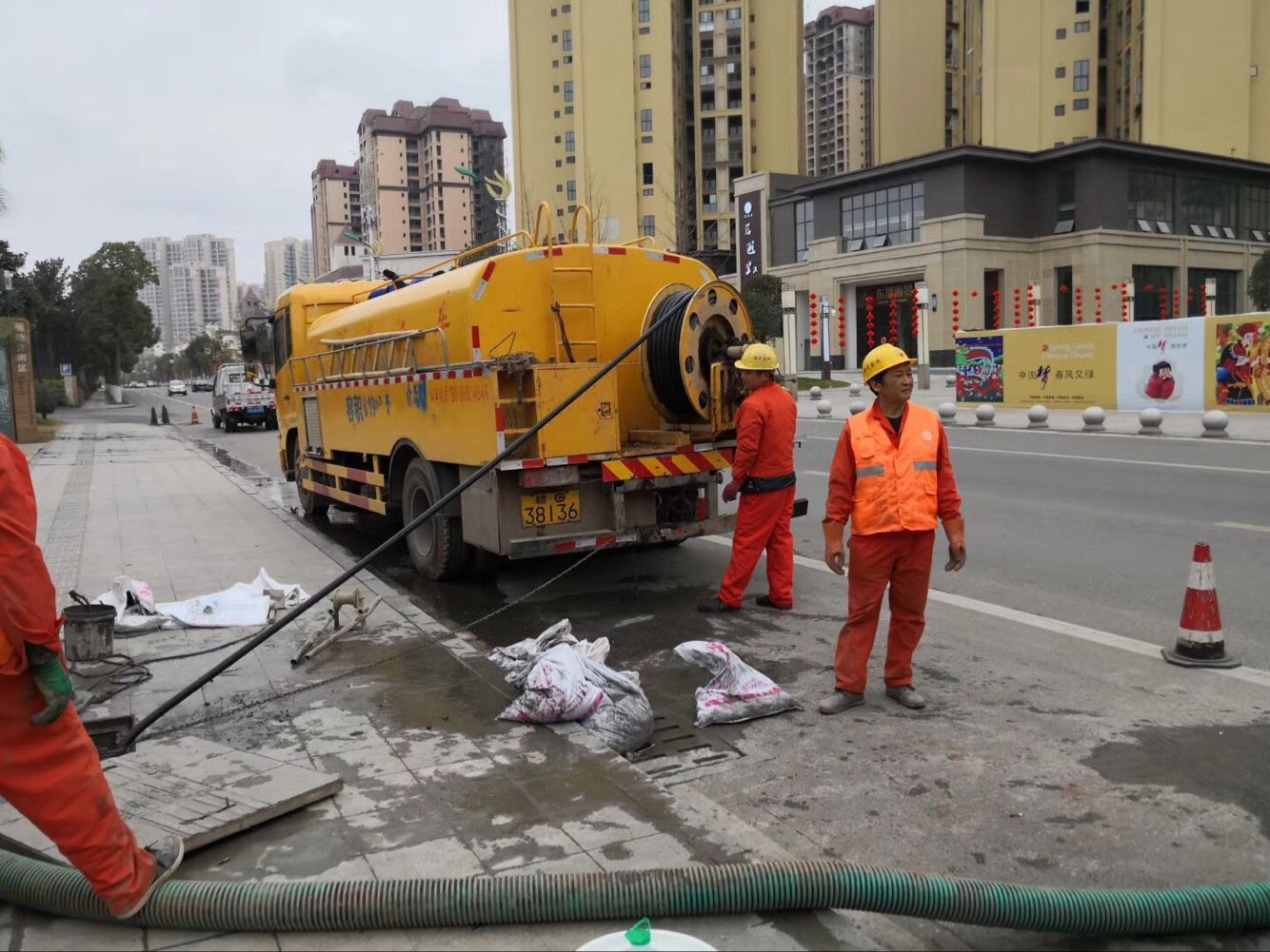 工业园区排污管道清淤-管道清洗